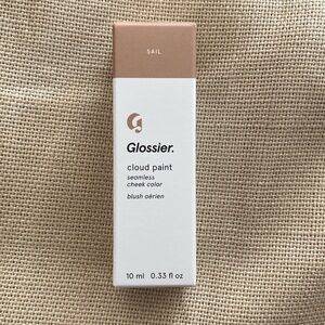 Glossier cloud paint bronzer in Sail